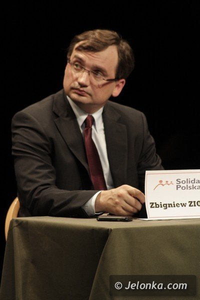 zbigniew-ziobro-i-beata-kempa-w-jeleniej-gorze-zielona-wyspa-tuska-mirazem-foto-41868
