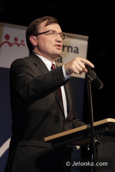 zbigniew-ziobro-i-beata-kempa-w-jeleniej-gorze-zielona-wyspa-tuska-mirazem-foto-41868
