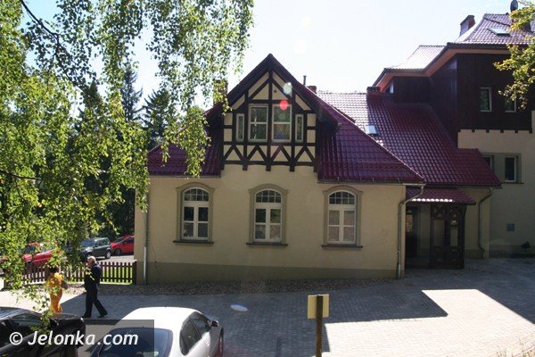 pod-szrenica-rozpocza-dziaalnosc-komfortowy-dom-seniora-foto-41979