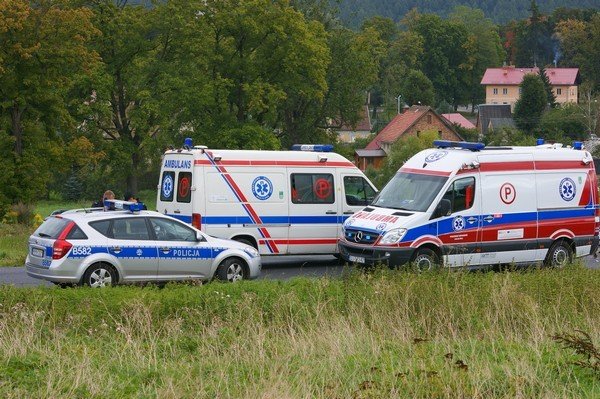 czoowka-w-mysakowicach-piec-osob-przewieziono-do-szpitala-foto-42036