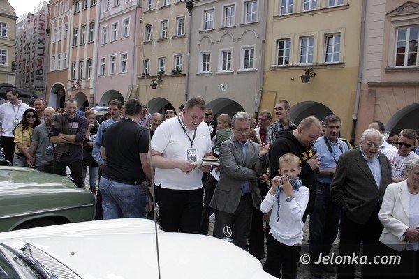 wspaniae-maszyny-na-placu-ratuszowym-foto-42039