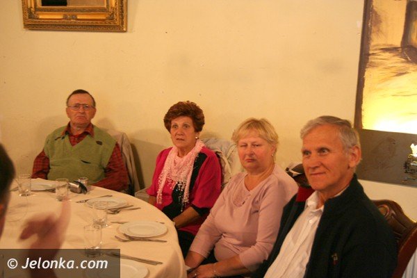 osoby-guche-i-niedosyszace-obchodziy-swoj-dzien-foto-42150