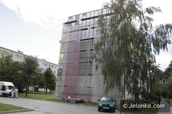 zdejmuja-niebezpieczny-azbest-bez-informowania-mieszkancow-42244