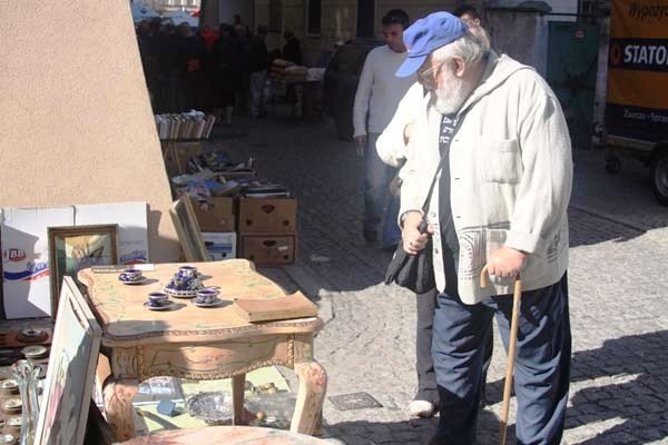 centrum-jeleniej-gory-toneo-w-starociach-i-osobliwosciach-foto-42279