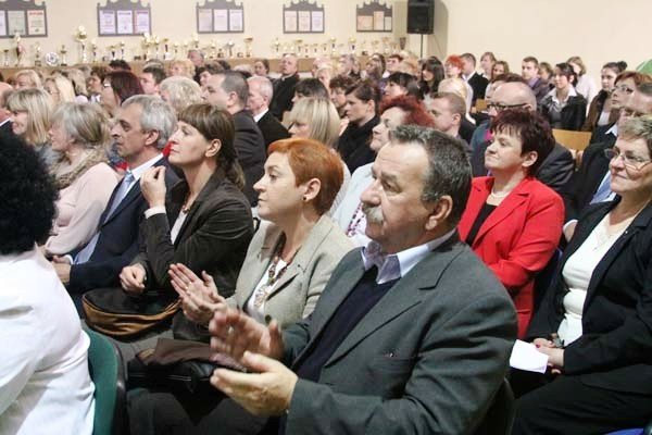 po-wieku-jeleniogorskiej-handlowki-42387