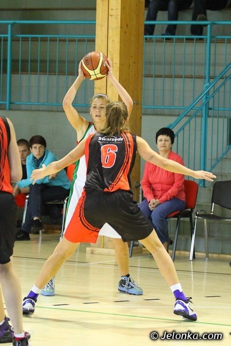wielkie-emocje-na-starcie-sezonu-koszykarek-foto-42404