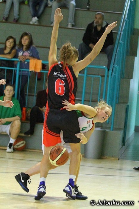 wielkie-emocje-na-starcie-sezonu-koszykarek-foto-42404