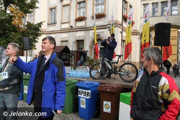 segregacja-i-recykling-odpadow-przyszoscia-swiata-foto-42408