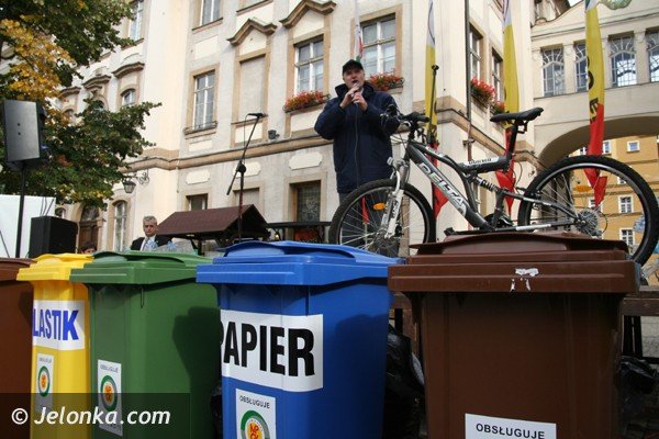 segregacja-i-recykling-odpadow-przyszoscia-swiata-foto-42408