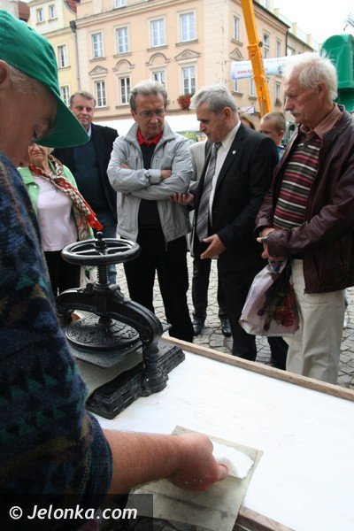 segregacja-i-recykling-odpadow-przyszoscia-swiata-foto-42408