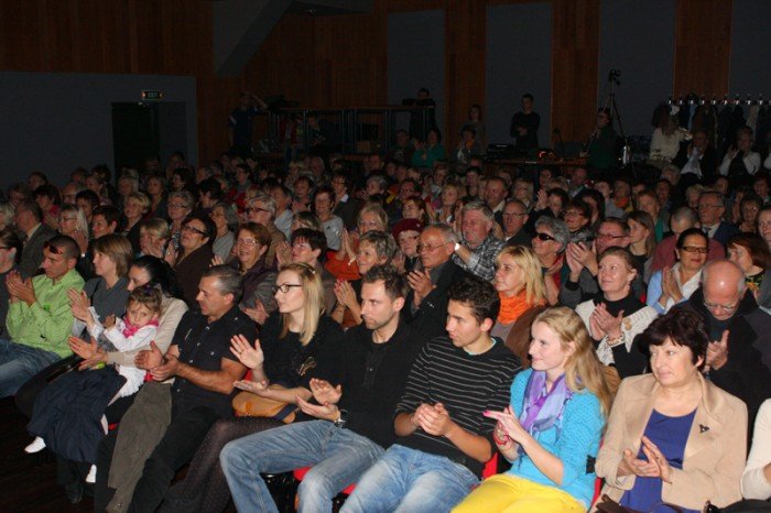 swietowanie-zaczac-czas-po-inauguracji-35lecia-mdk-muflon-foto-42460