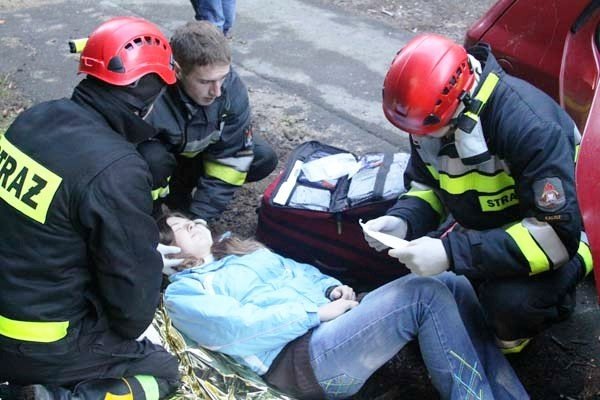 wypadek-autobusu-i-kilku-aut-ponad-50-osob-poszkodowanych-na-szczescie-to-cwiczenia-foto-42509