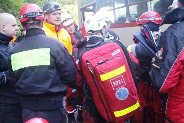 wypadek-autobusu-i-kilku-aut-ponad-50-osob-poszkodowanych-na-szczescie-to-cwiczenia-foto-42509