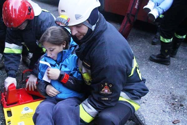 wypadek-autobusu-i-kilku-aut-ponad-50-osob-poszkodowanych-na-szczescie-to-cwiczenia-foto-42509