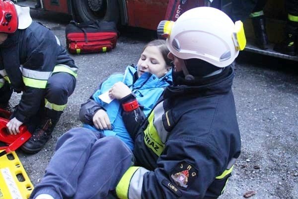 wypadek-autobusu-i-kilku-aut-ponad-50-osob-poszkodowanych-na-szczescie-to-cwiczenia-foto-42509
