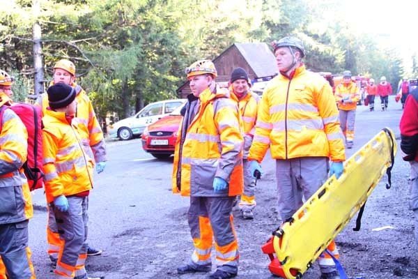wypadek-autobusu-i-kilku-aut-ponad-50-osob-poszkodowanych-na-szczescie-to-cwiczenia-foto-42509