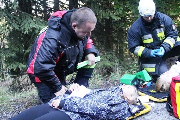 wypadek-autobusu-i-kilku-aut-ponad-50-osob-poszkodowanych-na-szczescie-to-cwiczenia-foto-42509