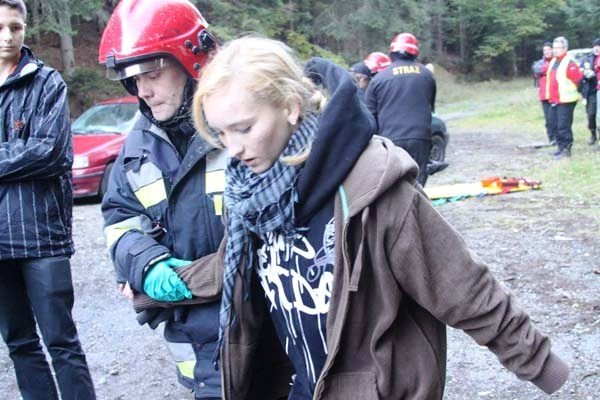 wypadek-autobusu-i-kilku-aut-ponad-50-osob-poszkodowanych-na-szczescie-to-cwiczenia-foto-42509