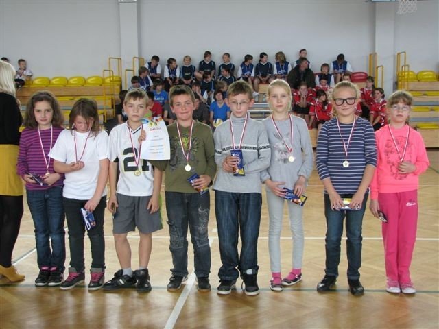 kolejne-zmagania-sportowe-miedzy-szkoami-z-karpacza-i-reichenbach-foto-42510