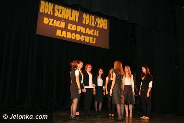 nauczyciele-obchodzili-swoje-swieto-w-zdrojowym-teatrze-animacji-42557