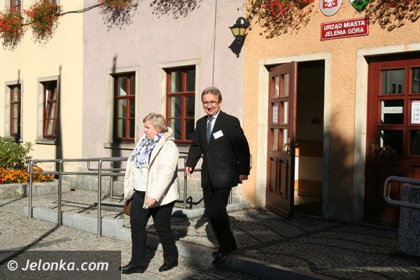 krzycza-ponie-ratusz-to-tylko-cwiczenia-42610