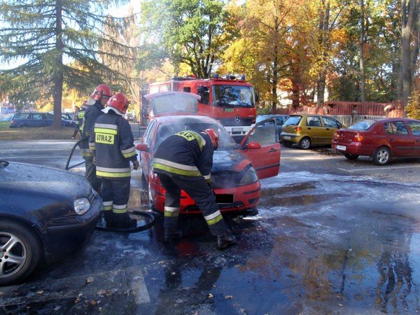auto-sponeo-przy-urzedzie-skarbowym-foto-42642