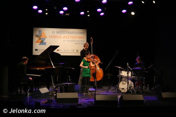 powiew-modego-jazzu-w-jeleniej-gorze-jeszcze-takze-dzisiaj-foto-42654
