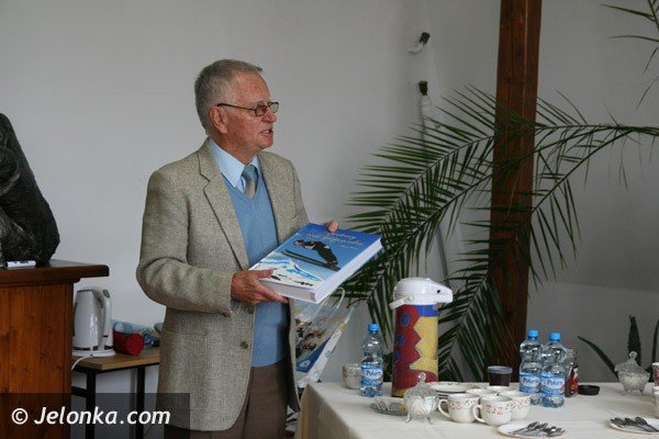 przeglad-zywych-ksiag-w-jeleniogorskim-ii-lo-foto-42728