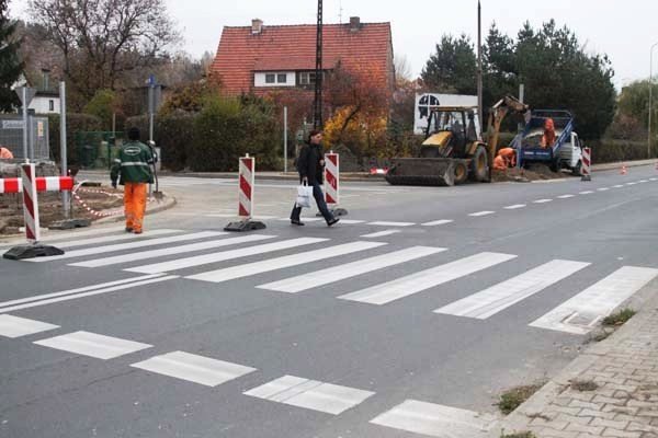 w-osiedlu-pomorskim-ruszya-budowa-sygnalizacji-na-przejsciu-dla-pieszych-42735