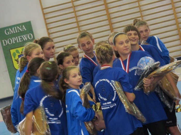 najmodsze-szczypiornistki-kpru-jelenia-gora-triumfuja-w-wielkopolsce-42739