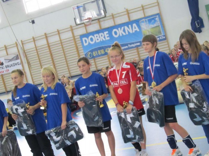najmodsze-szczypiornistki-kpru-jelenia-gora-triumfuja-w-wielkopolsce-42739