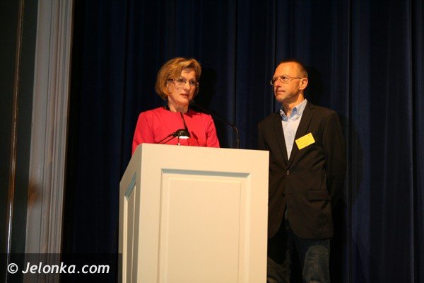 w-cieplicach-trwa-debata-o-pielegniarstwie-operacyjnym-foto-42765