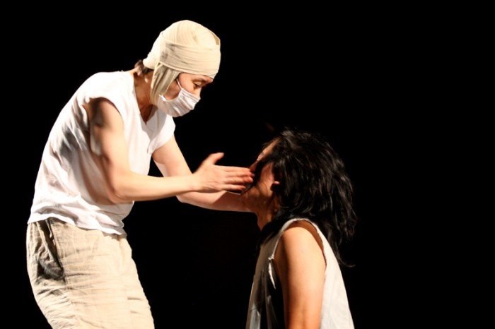 japonski-teatr-ekspresji-o-wadzy-przemocy-sprawiedliwosci-foto-42797