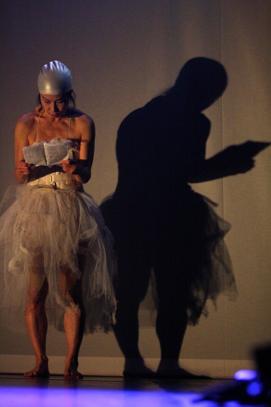 japonski-teatr-ekspresji-o-wadzy-przemocy-sprawiedliwosci-foto-42797
