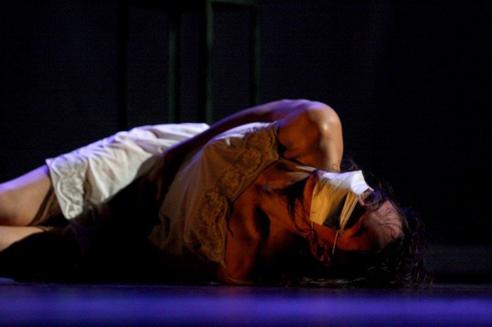 japonski-teatr-ekspresji-o-wadzy-przemocy-sprawiedliwosci-foto-42797