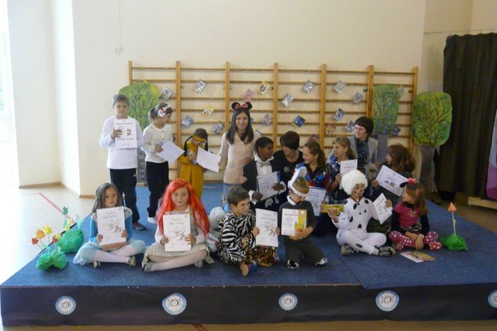 dzieci-ze-szkoy-707-odbyy-podroz-w-kraine-disneya-foto-42804