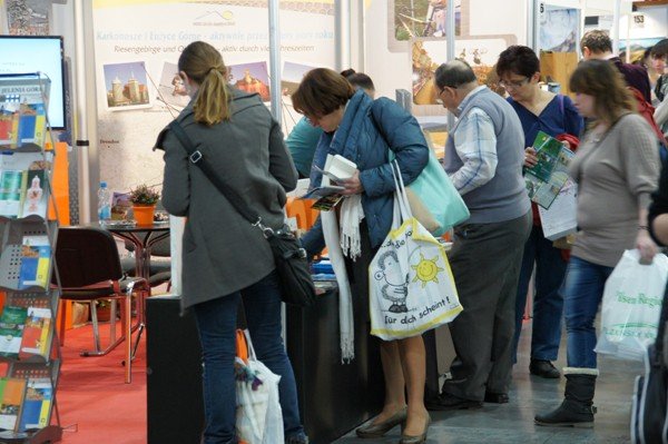 promowali-atrakcje-jeleniogorskiego-powiatu-w-poznaniu-42856