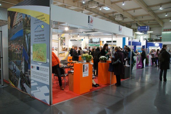 promowali-atrakcje-jeleniogorskiego-powiatu-w-poznaniu-42856