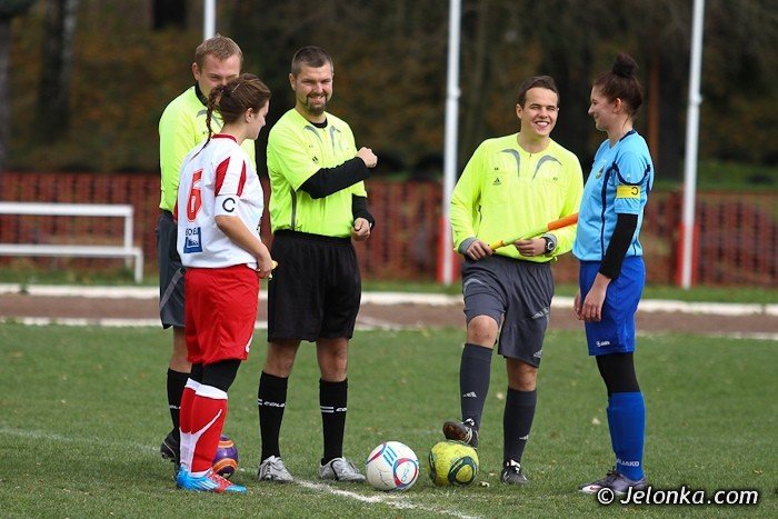 dwa-gole-brommer-w-hicie-jesieni-foto-42892