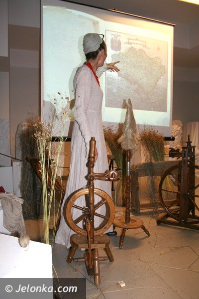 utkane-swiato-ksiezyca-w-muzeum-karkonoskim-foto-42911