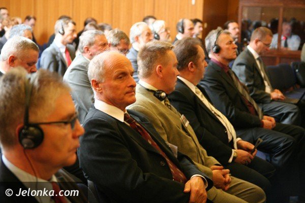 kooperacja-firm-na-miedzynarodowym-forum-w-jeleniej-gorze-foto-42989
