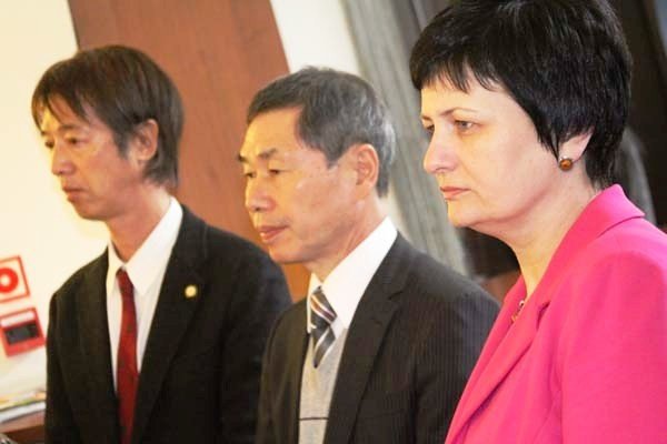 japonczycy-przekazali-jeleniej-gorze-sup-pokoju-42993