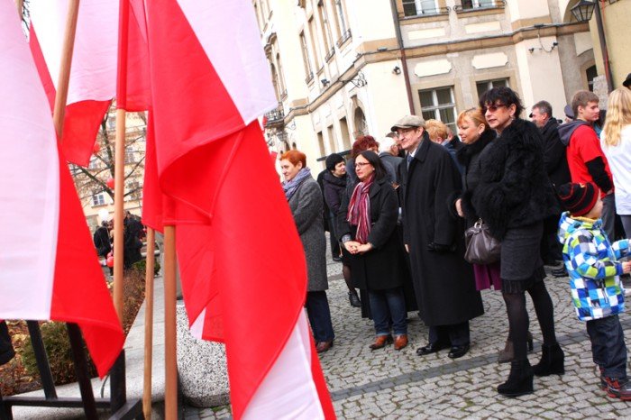 radosne-i-spokojne-obchody-dnia-niepodlegosci-foto-43029