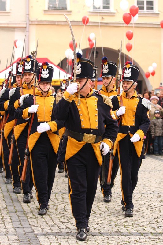 radosne-i-spokojne-obchody-dnia-niepodlegosci-foto-43029