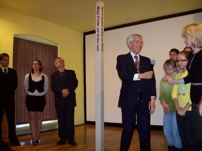 goscie-z-fundacji-goi-goscili-w-ekonomie-przywiezli-sup-pokoju-foto-43078