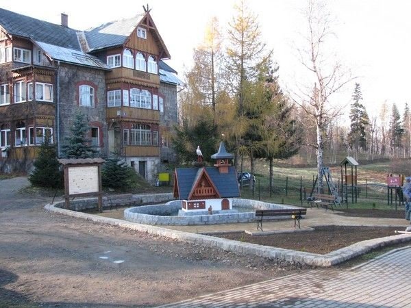 mynek-miosci-w-karpaczu-w-nowej-odsonie-43125