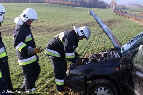 volkswagen-golf-dachowa-miedzy-rybnica-i-stara-kamienica-foto-43202