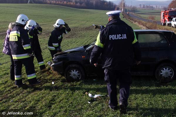 volkswagen-golf-dachowa-miedzy-rybnica-i-stara-kamienica-foto-43202