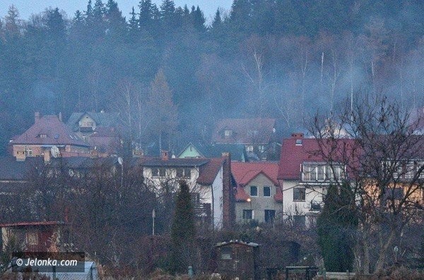 mieszkancy-cieplic-w-uzdrowiskowej-dzielnicy-dusi-nas-py-43282