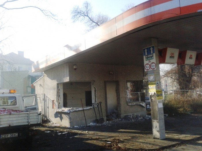 centrum-informacji-nie-bedzie-wyburzono-stacje-benzynowa-przy-al-wojska-polskiego-foto-43306